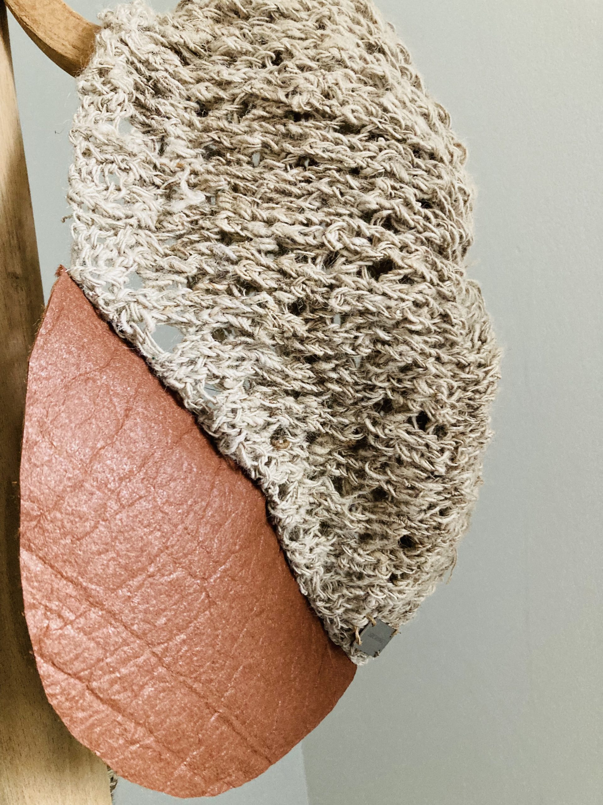 casquette cuir végétal- fil d’ortie – Image 2