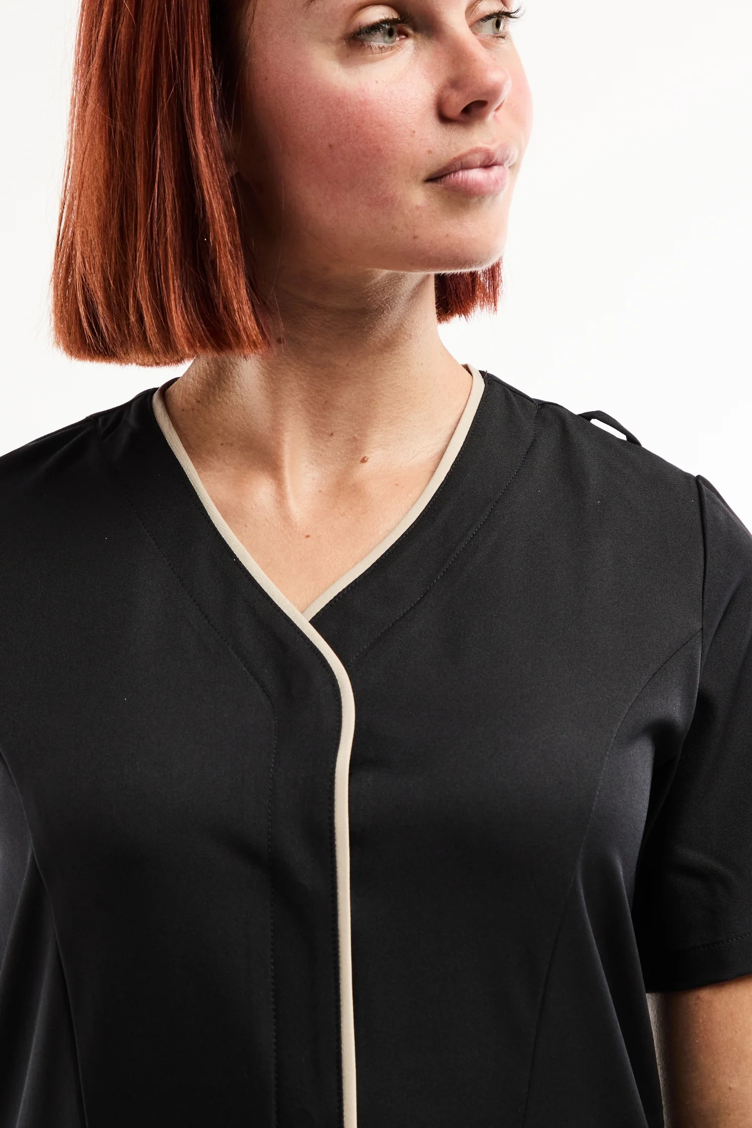 Blouse Médicale Femme Serena – Stretch & Ultra Douce - Noir – Image 6