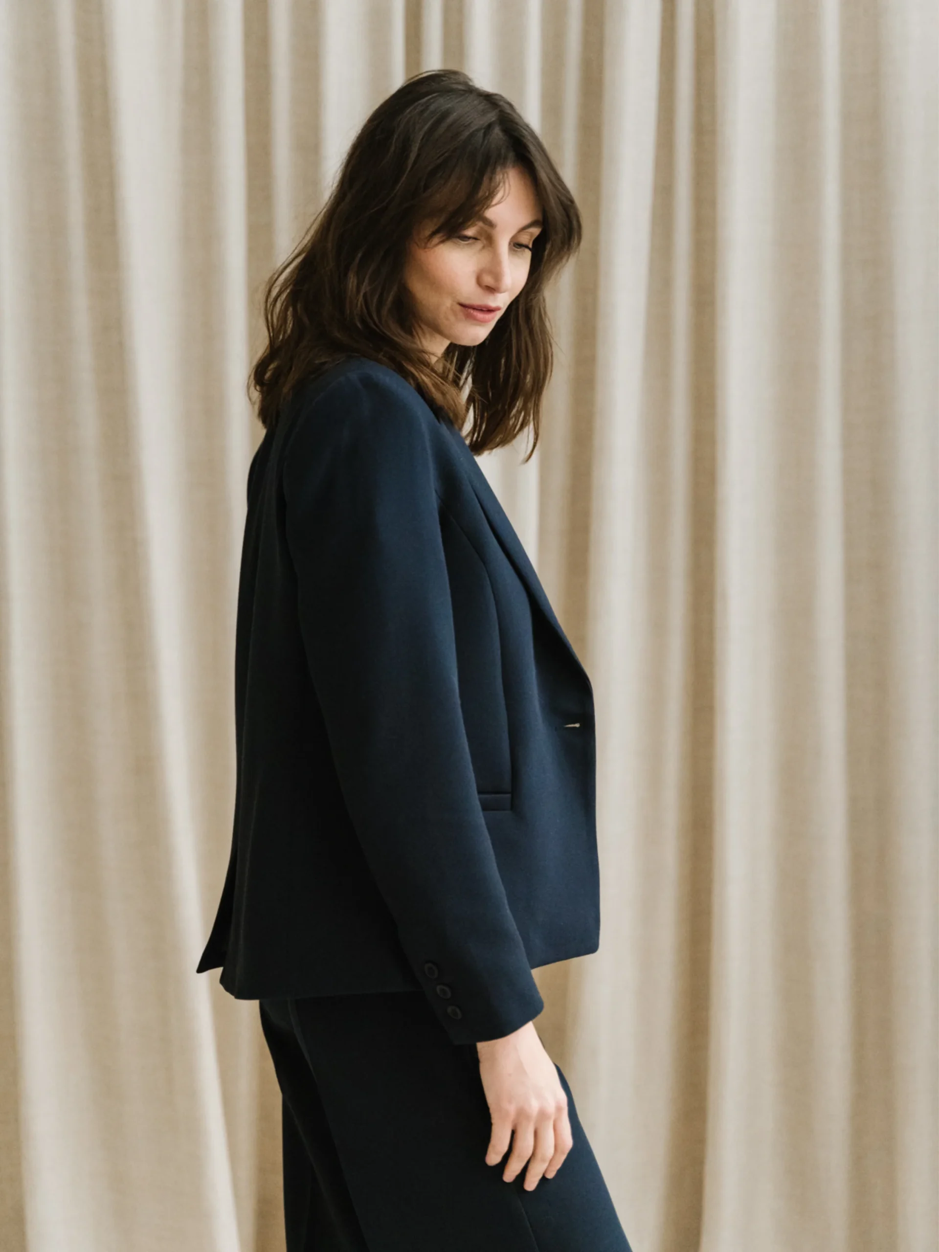 Veste Tailleur Charlotte Bleu Marine – Image 4