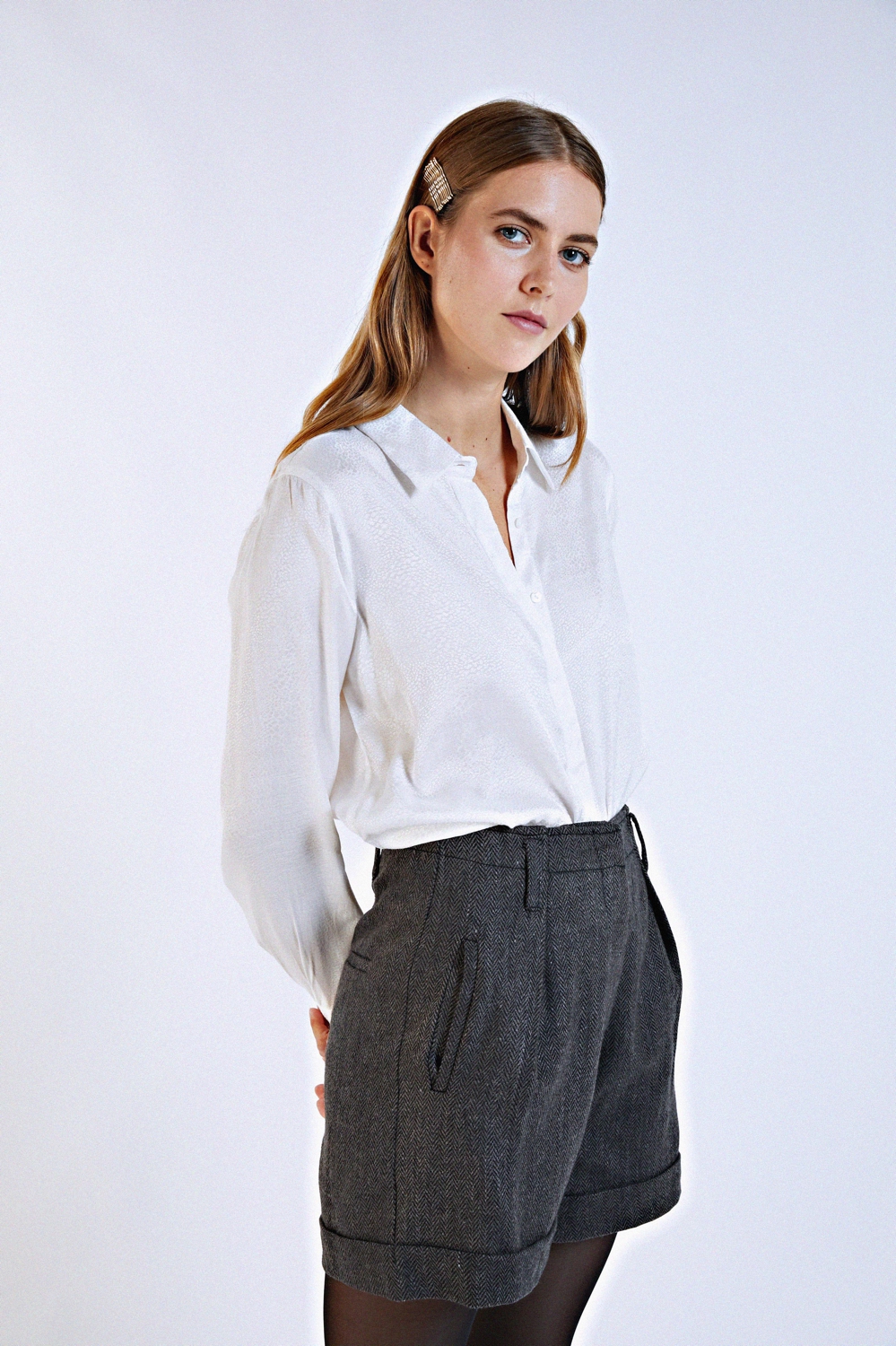Short en laine et polyester recyclé FABIENNE de Bizance – Image 4