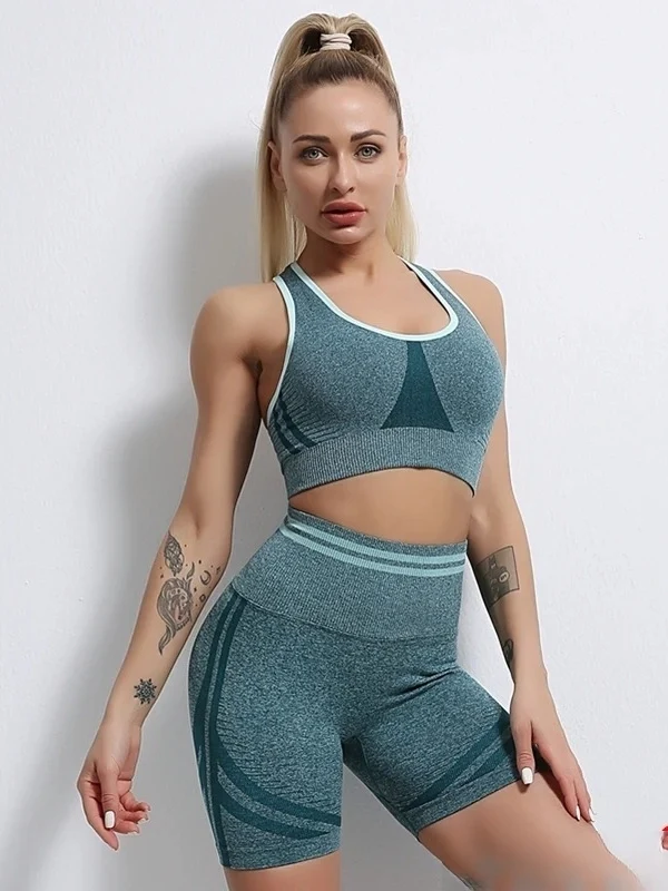 Ensemble Sport Short Push Up Et Brassière – Image 7